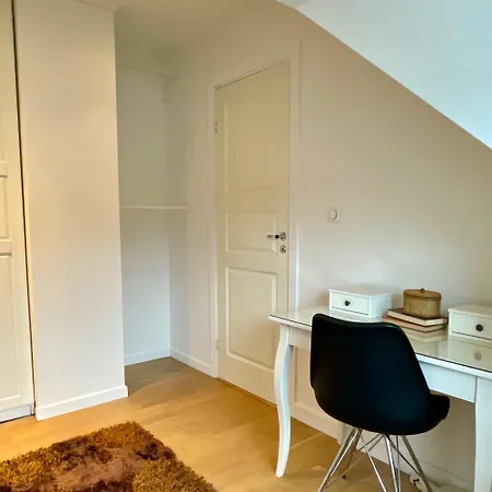 شقة Private With A View And Garden - 12 Min From The Center *
