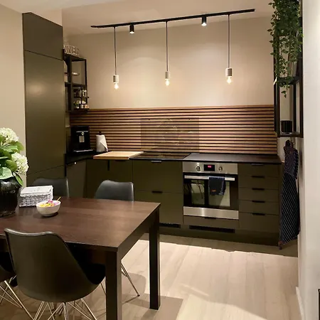 Apartman Private With A View And Garden - 12 Min From The Center *