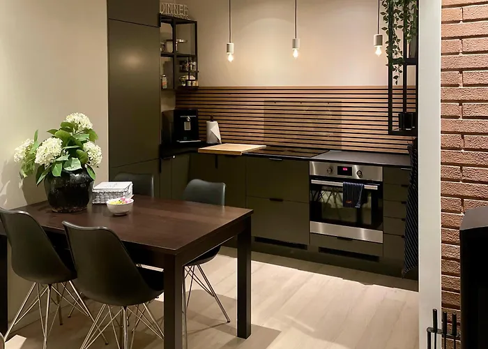Apartment Private With A View And Garden - 12 Min From The Center *